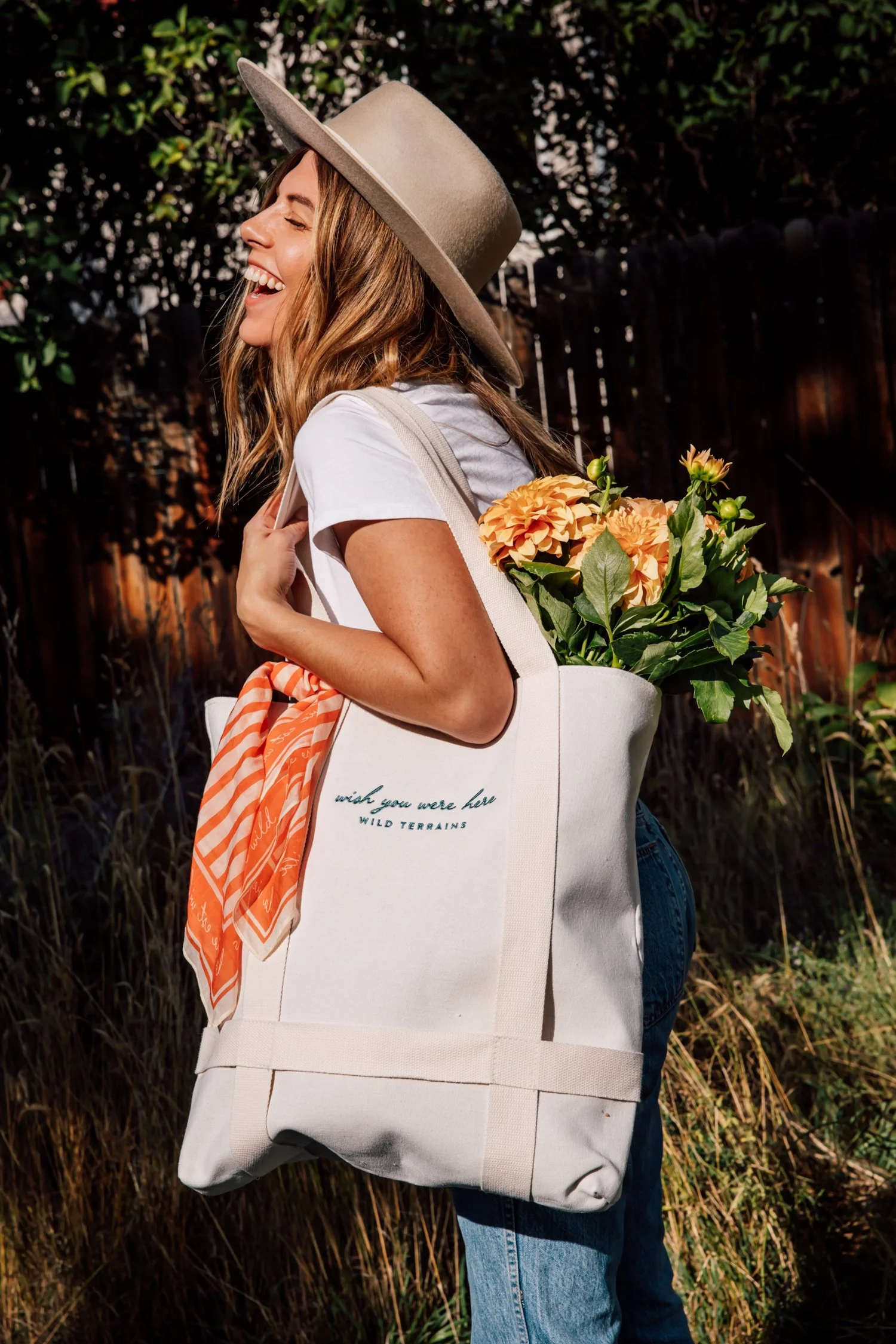 WT-SHOP-Hat Tote-Marianna Jamadi-23.jpg