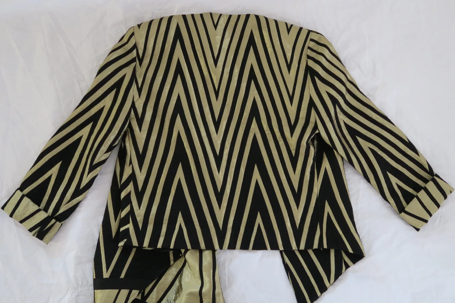 sass-and-bide-black-gold-jacket-character-32-c32-fashion-loving-that-whats-next