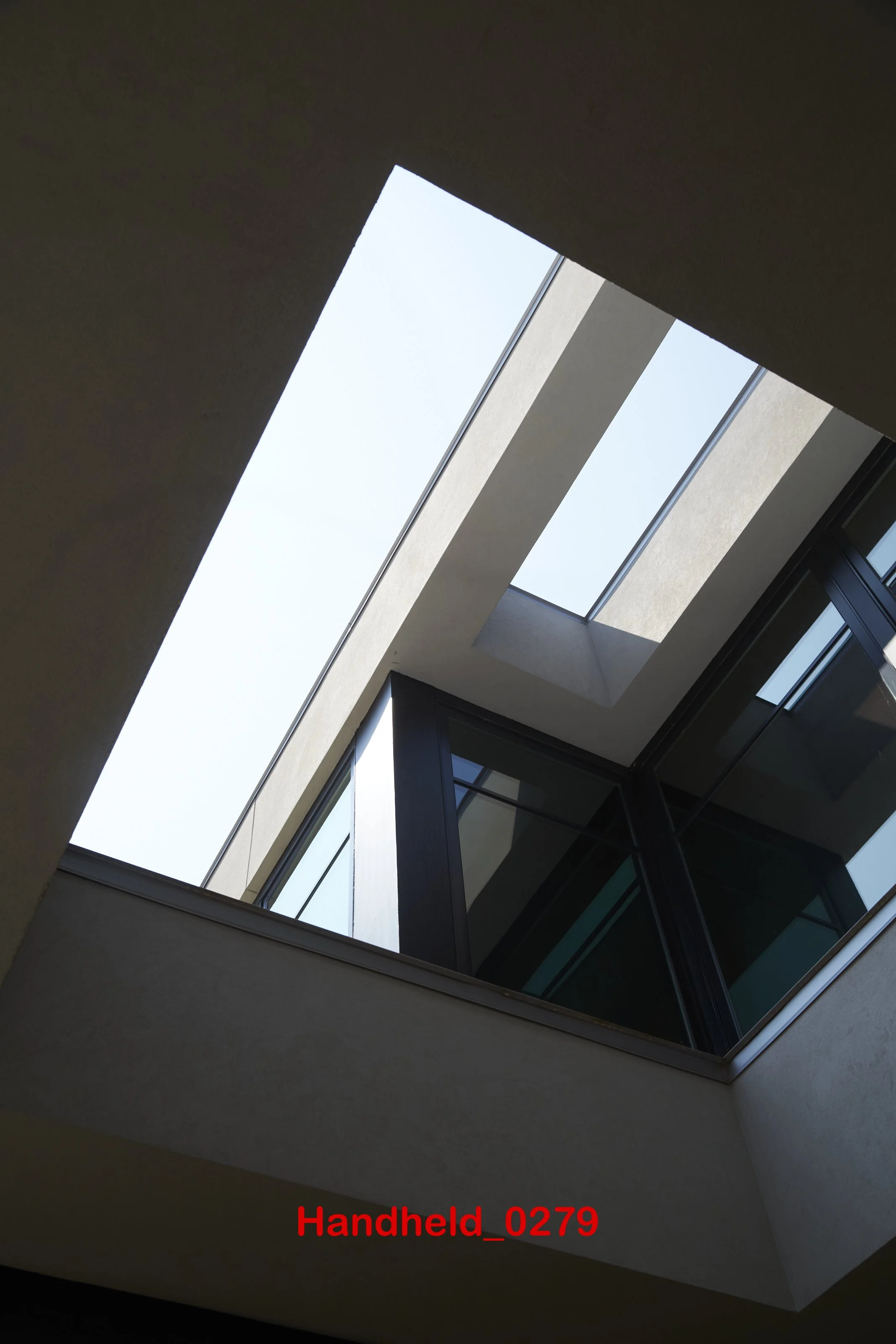 Handheld_0279.jpg