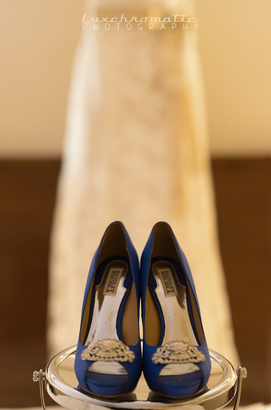 Michelle_Rudi-1026_luxchromatic-san-francisco-bay-area-california-wedding-photography-bride-groom-style-me-pretty-green-wedding-shoes-inspiration-engaged-marriage-bridesmaids-gown-dress-the-knot-golden-gate-bridge-portrero-hill-skyline.jpg