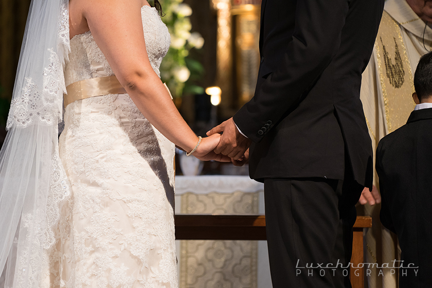 Michelle_Rudi-1255_luxchromatic-san-francisco-bay-area-california-wedding-photography-bride-groom-style-me-pretty-green-wedding-shoes-inspiration-engaged-marriage-bridesmaids-gown-dress-the-knot-golden-gate-bridge-portrero-hill-skyline.jpg