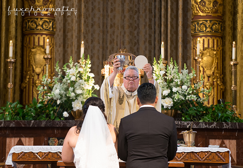 Michelle_Rudi-1256_luxchromatic-san-francisco-bay-area-california-wedding-photography-bride-groom-style-me-pretty-green-wedding-shoes-inspiration-engaged-marriage-bridesmaids-gown-dress-the-knot-golden-gate-bridge-portrero-hill-skyline.jpg