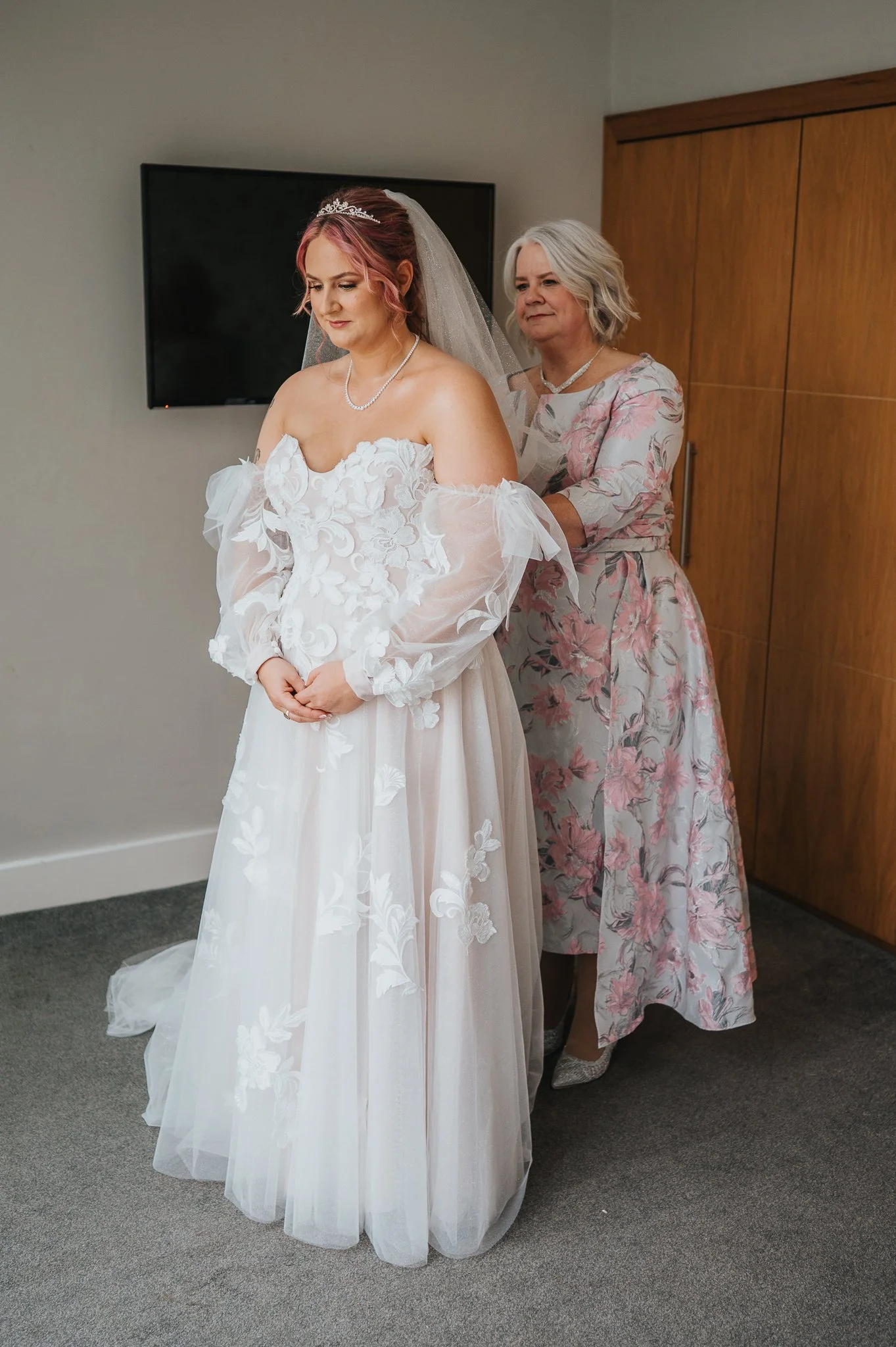 Sophie & Tom Wedding-037.jpg