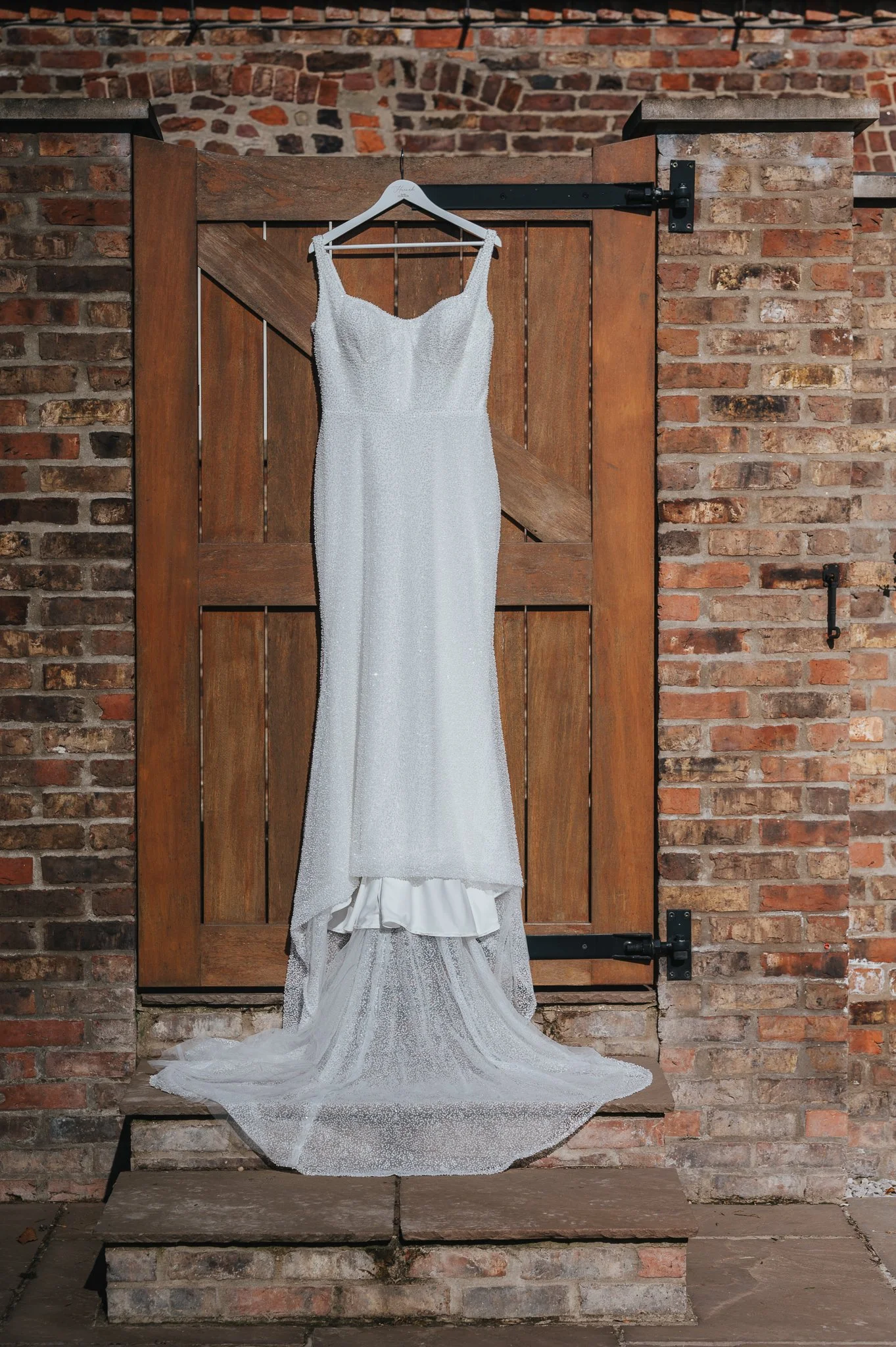Hannah & Danny Wedding-011.jpg