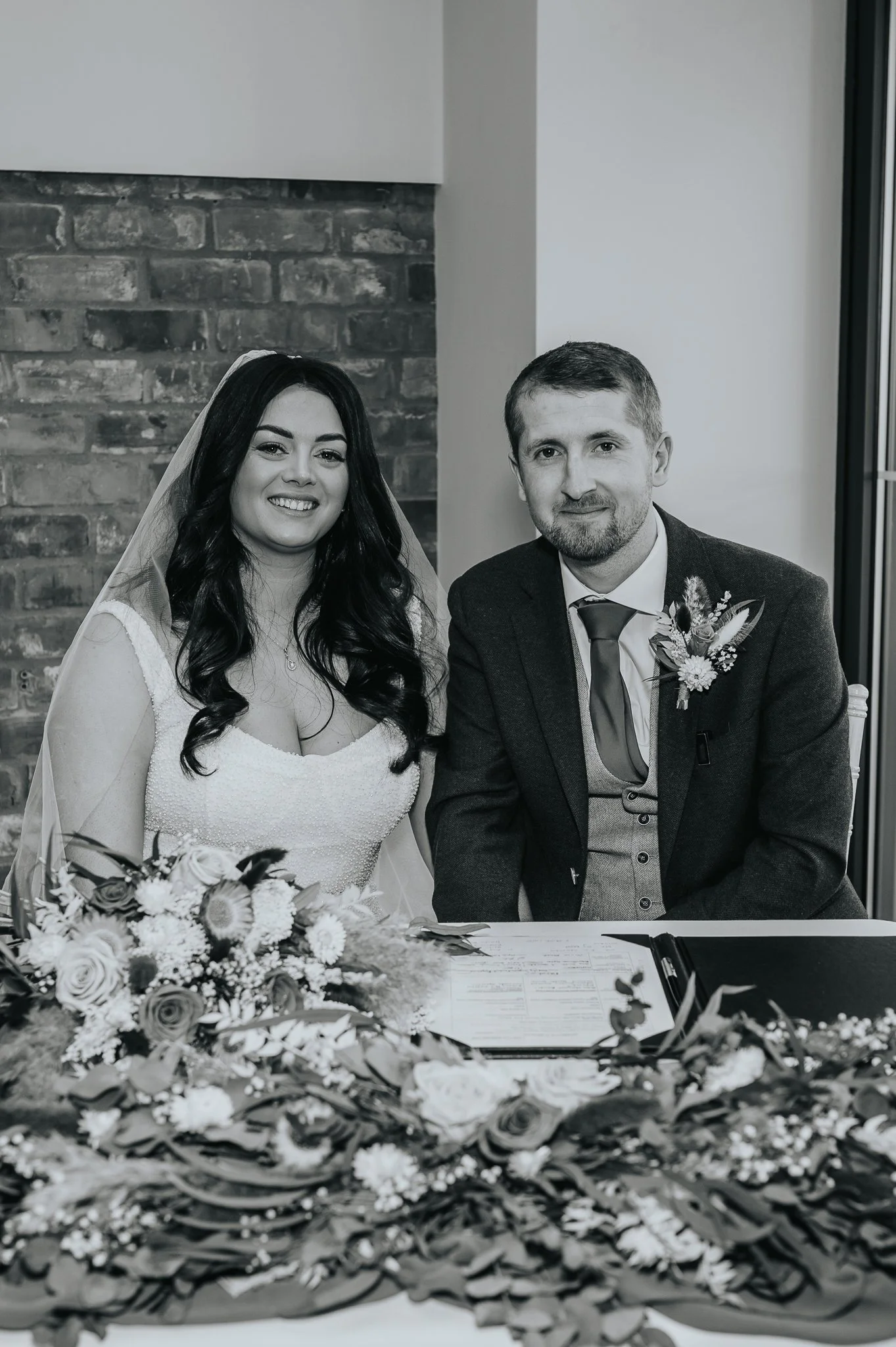 Hannah & Danny Wedding-075.jpg