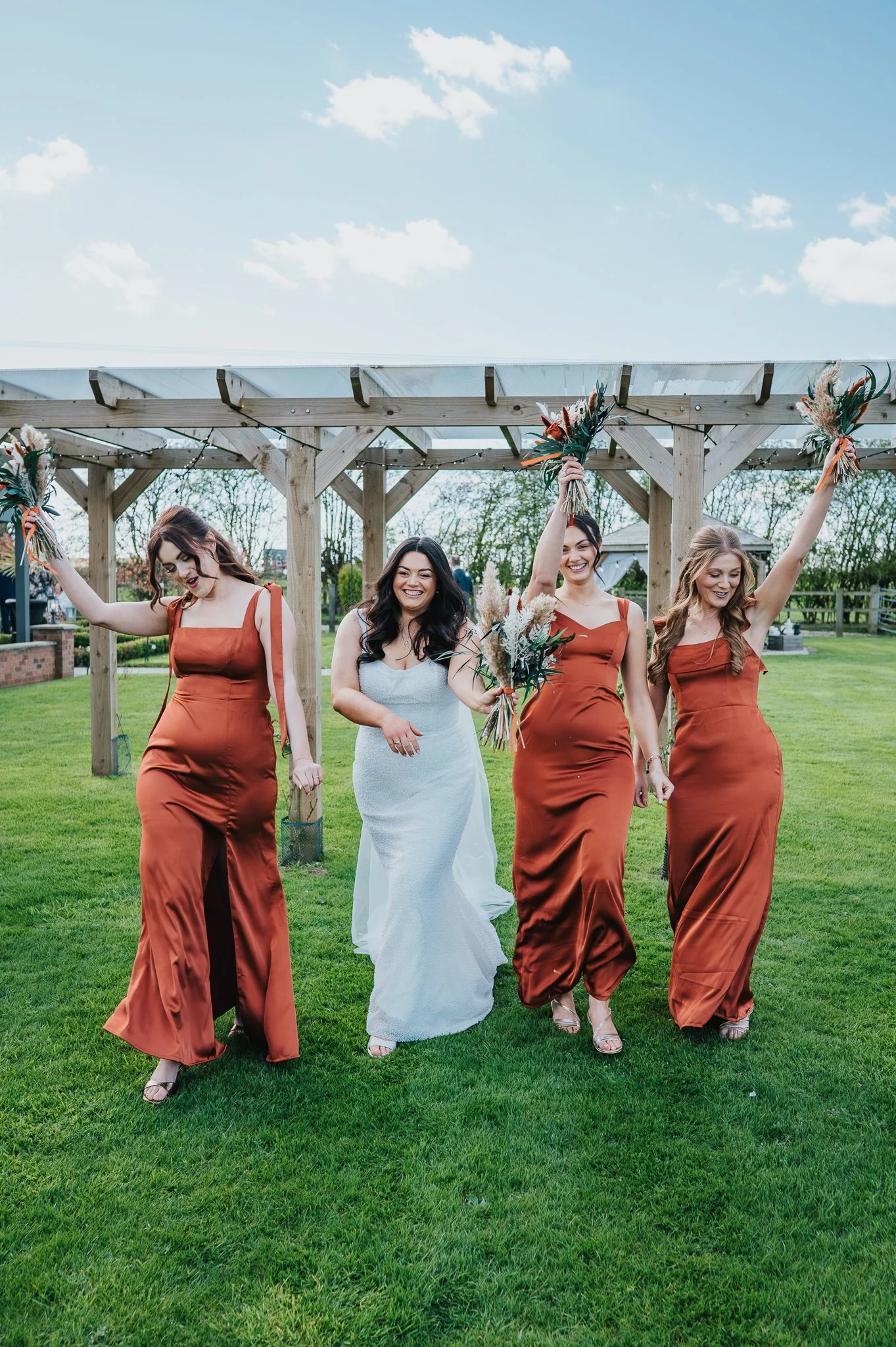 Hannah & Danny Wedding-098.jpg