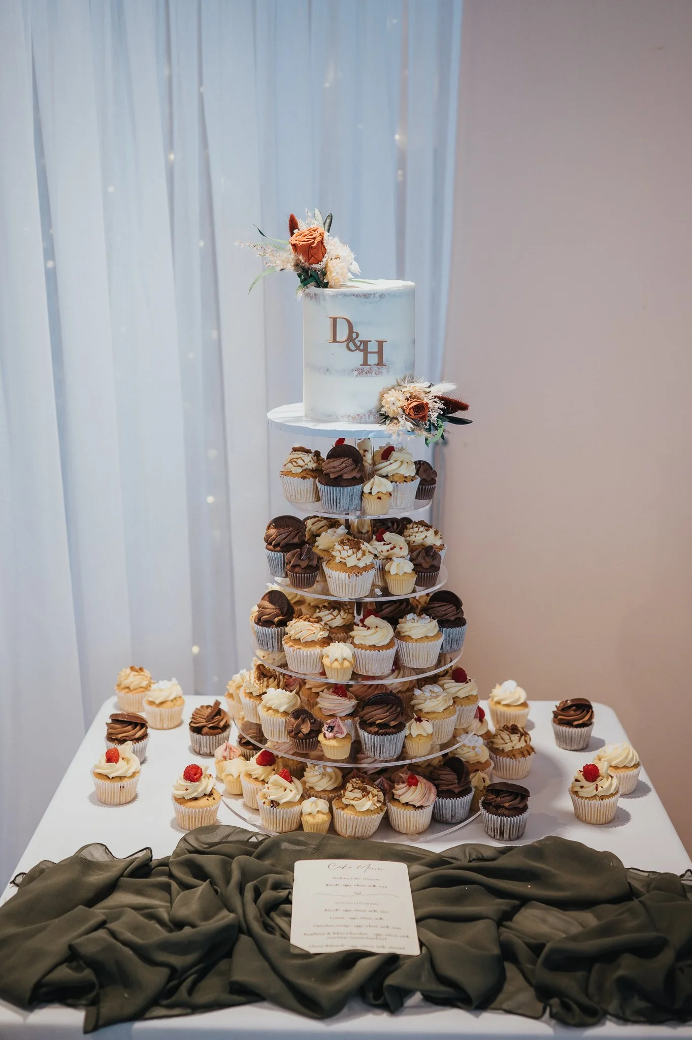 Hannah & Danny Wedding-111.jpg