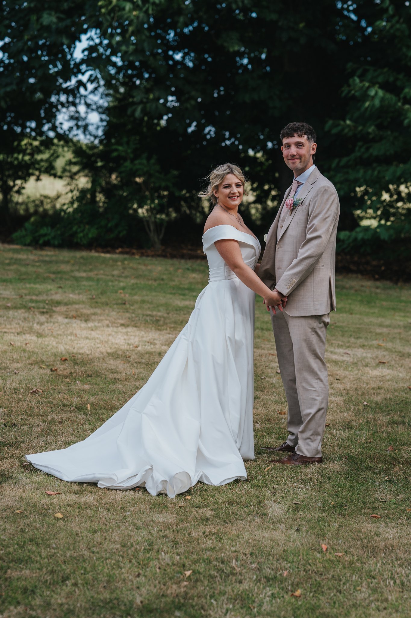 Beth & Rob SS-137.jpg