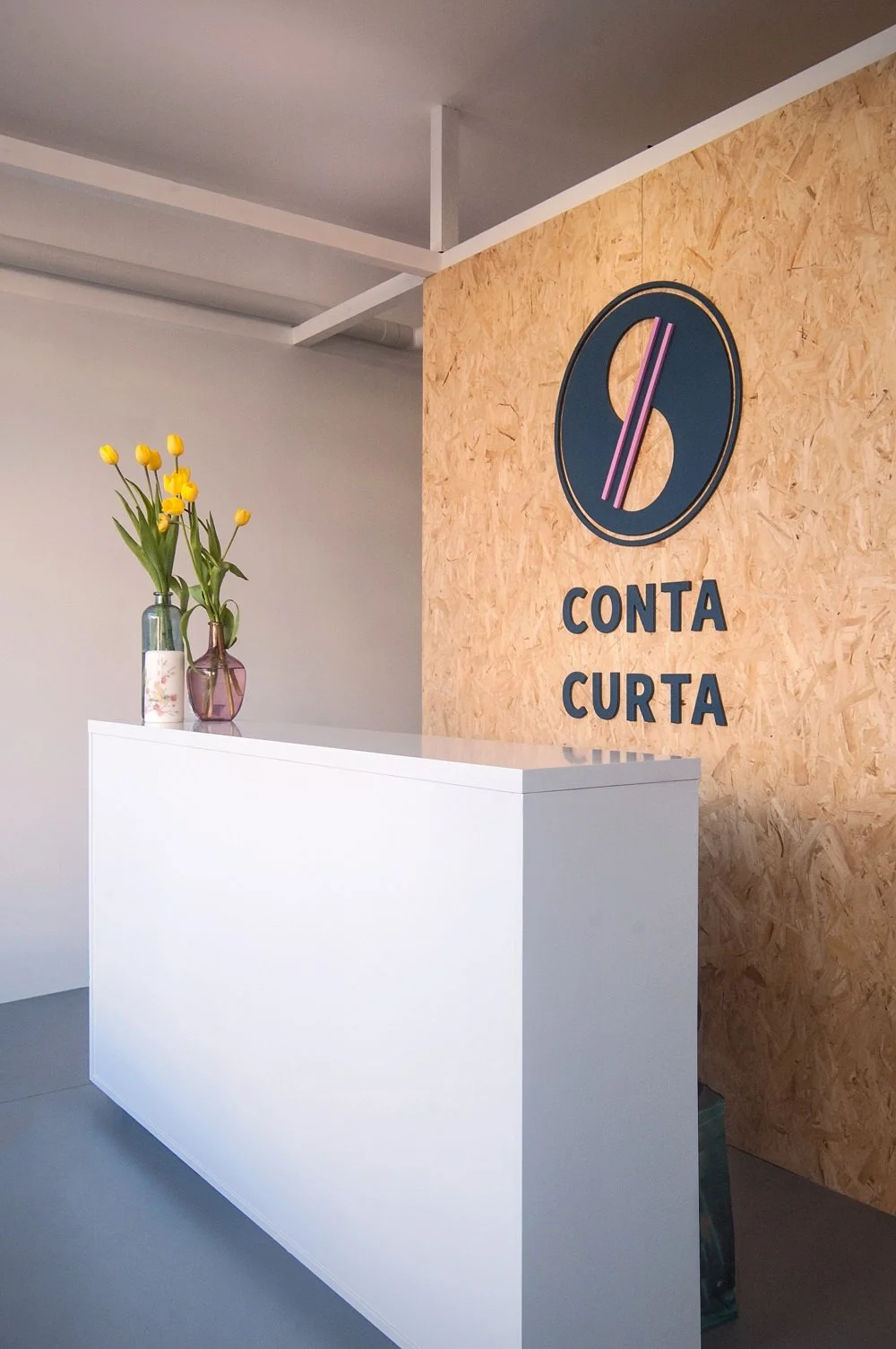 1604_contacurta_oliveiradobairro_CAR_11-2
