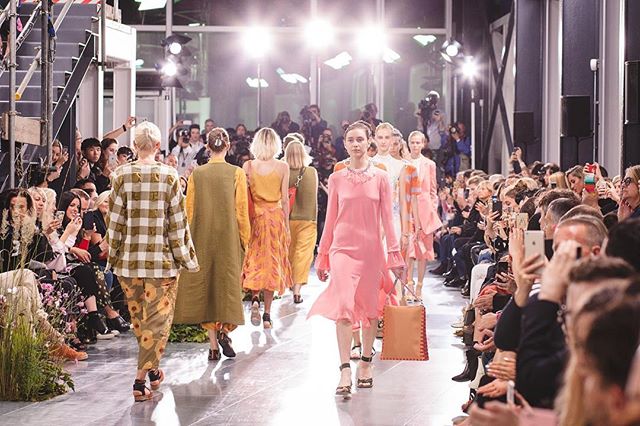 Paul Smith SS17 at London Fashion Week
#eventprofs #events #eventphotography #IGLondon #London #lfw #fashion #fashionshow