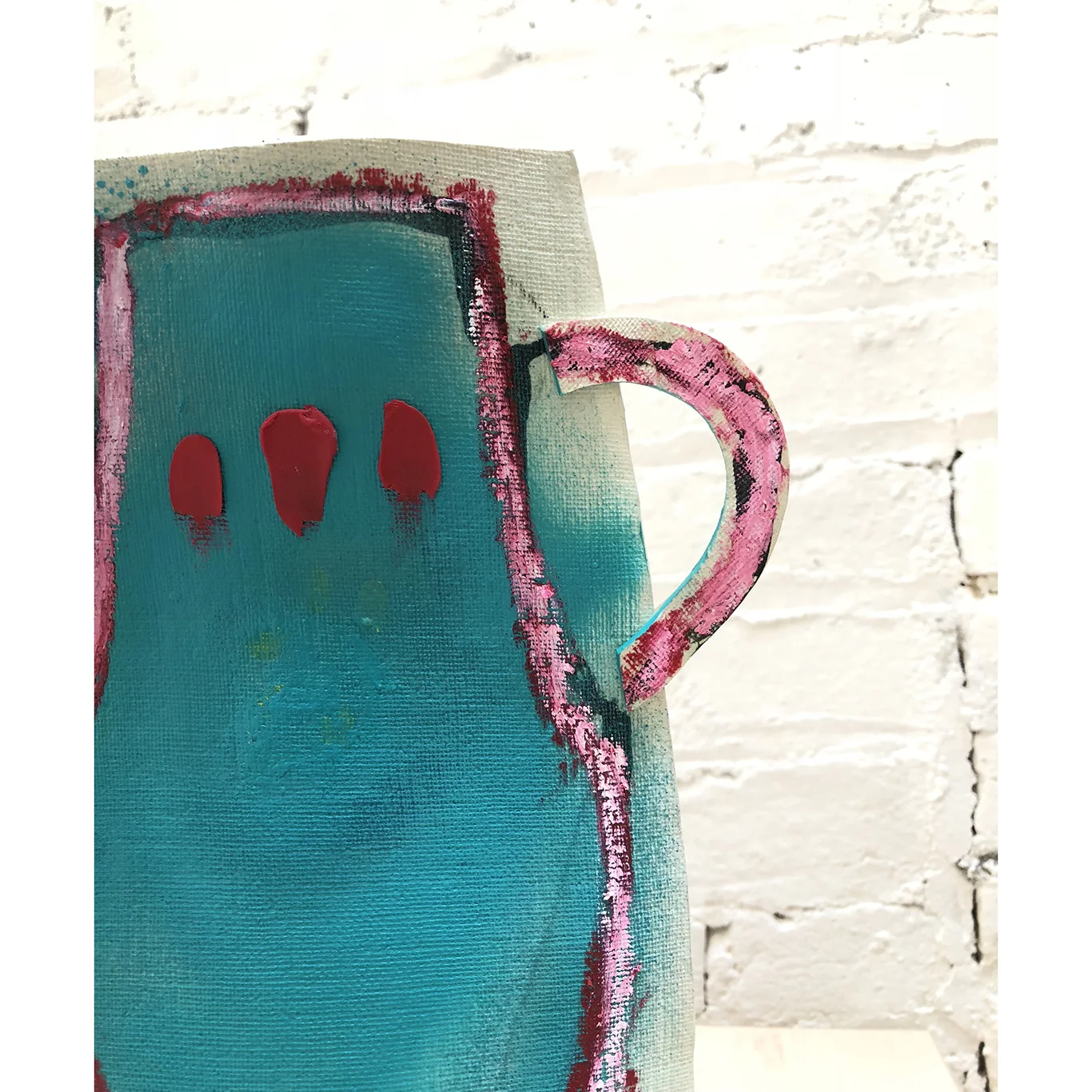 Medium Double Handled Vase in Aqua Front Detail2.jpg