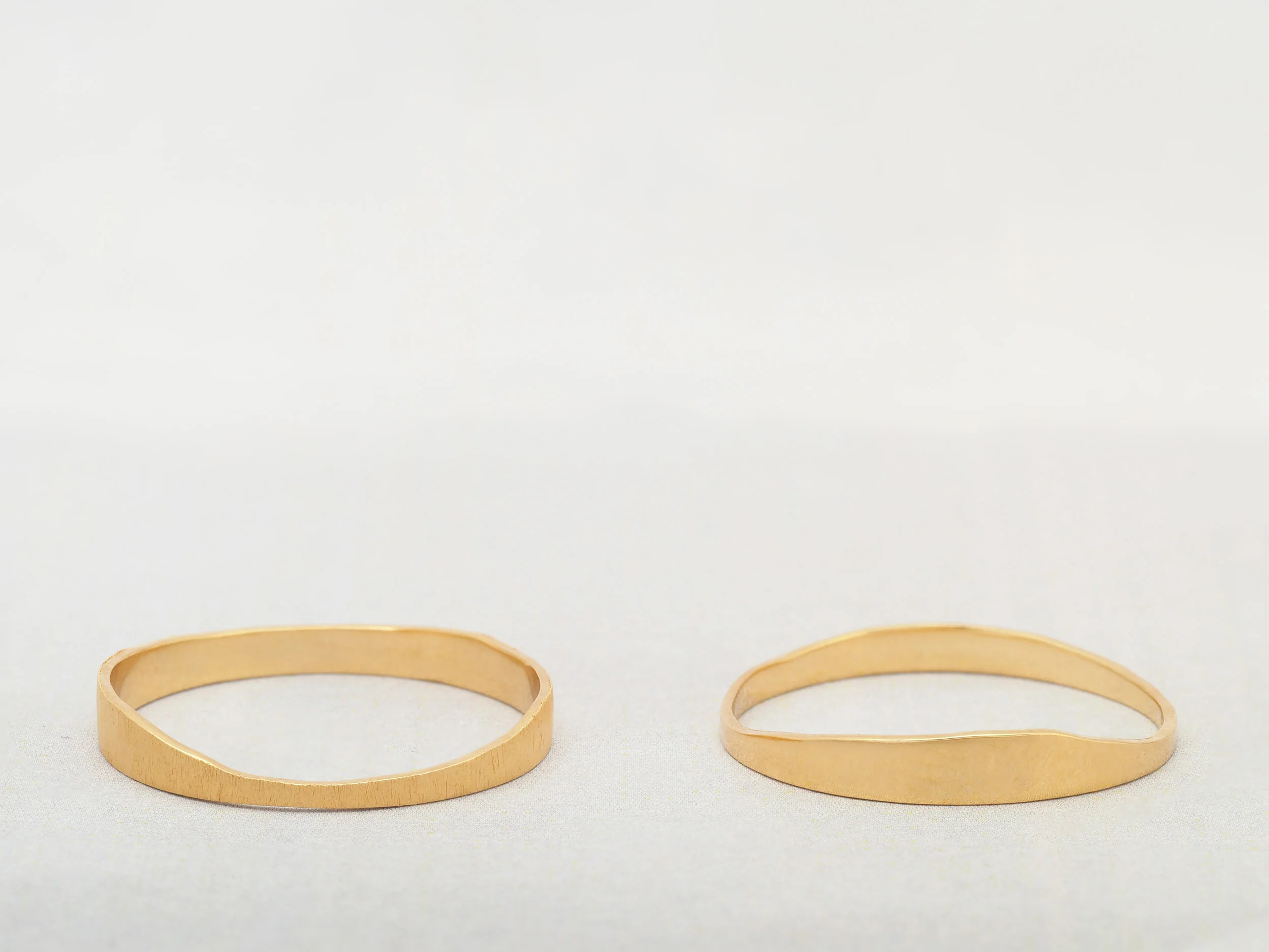 Bague-vague-double-limee-polie-fine2.jpg