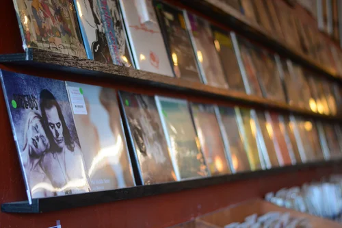 Retrofit Records, art & cultural place in Tallahassee, photo 4 of 7