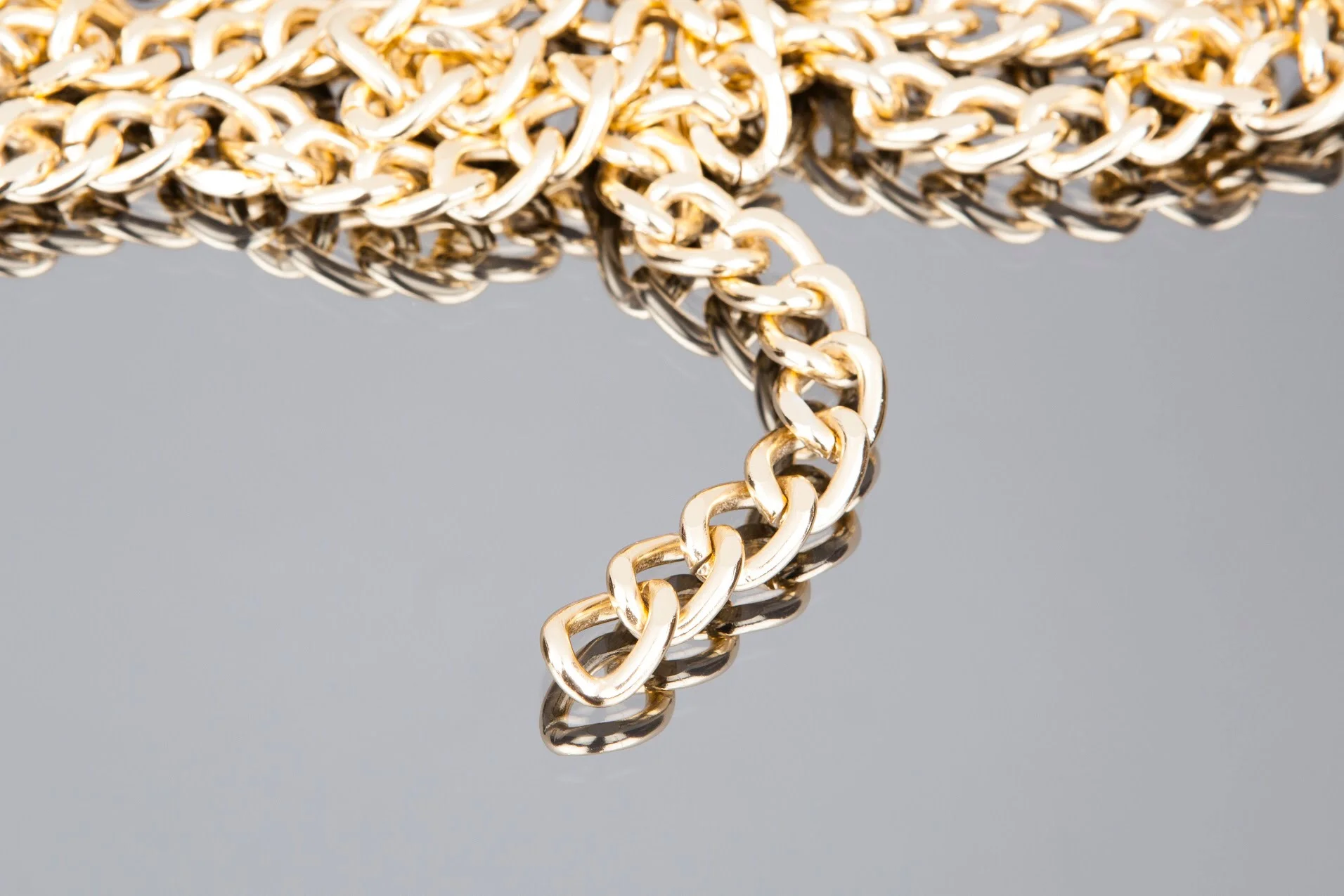 Rayar Knees Black & Silver