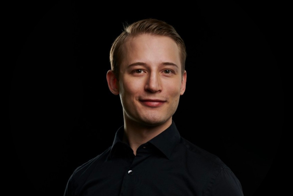 Sähköä purkissa vai piuhassa? Kolme energian materiaalista tulevaisuutta