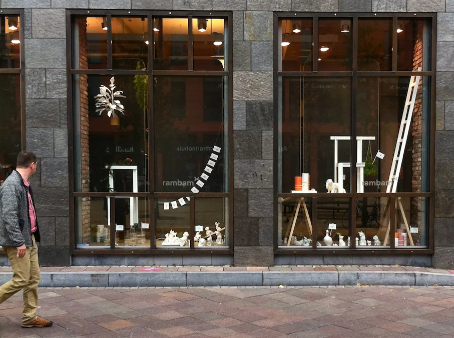 dutch_design_week_etalage_niels_van_hout.JPG
