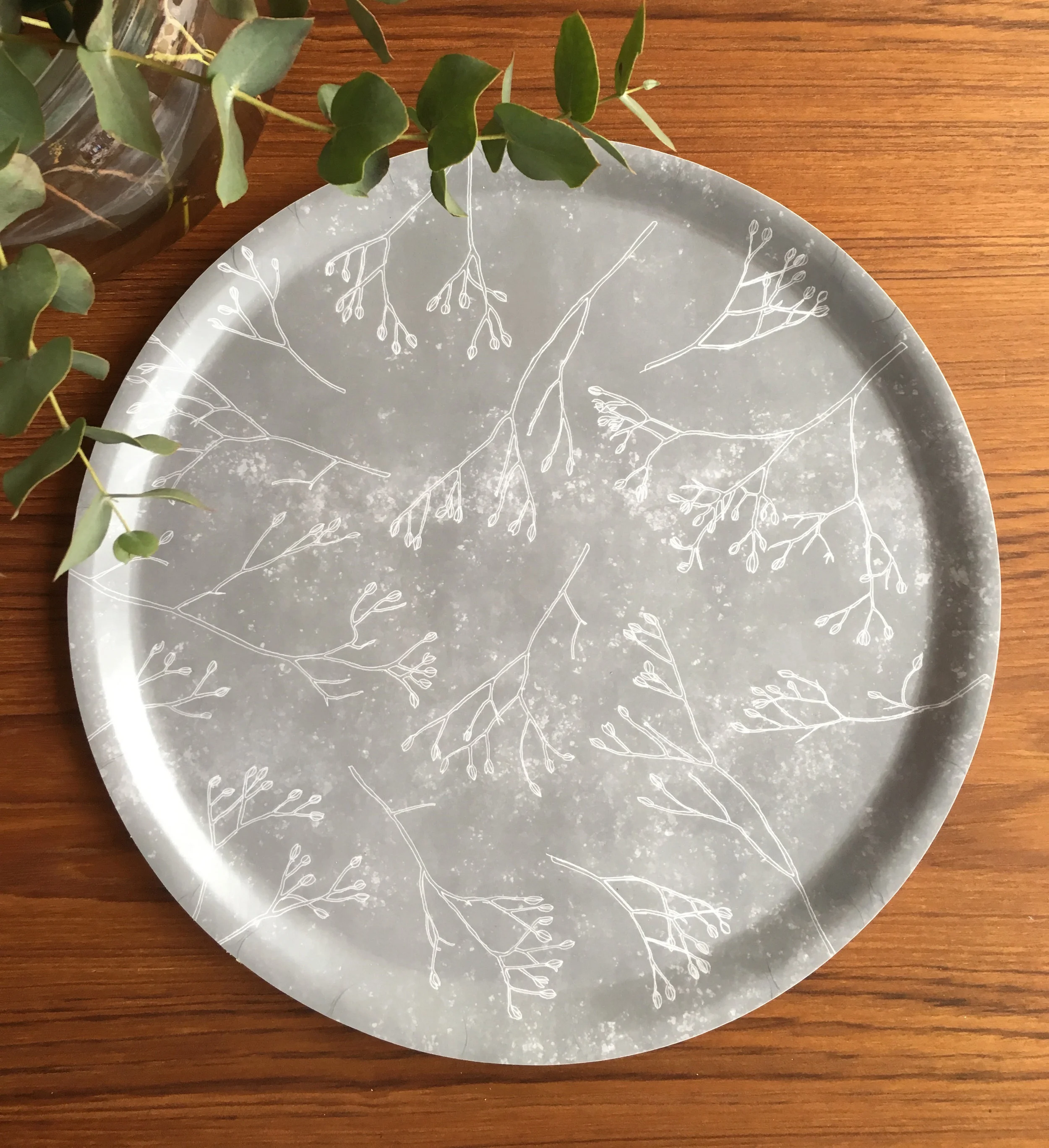 Bricka hel Sara W.jpg