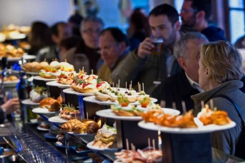 Pintxos (pinchos)