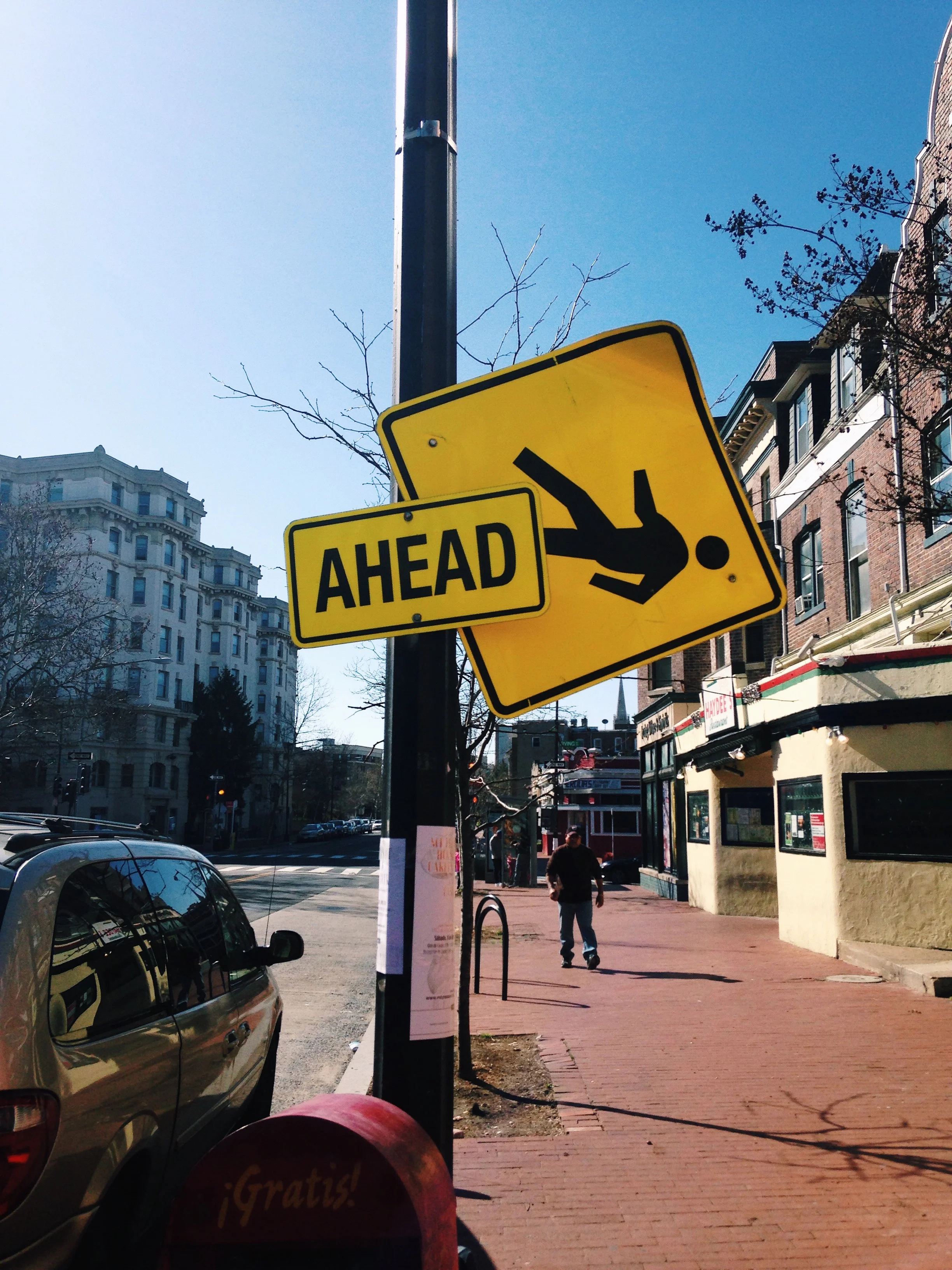 D.C. road signs mirror reality. © E.A. Crunden