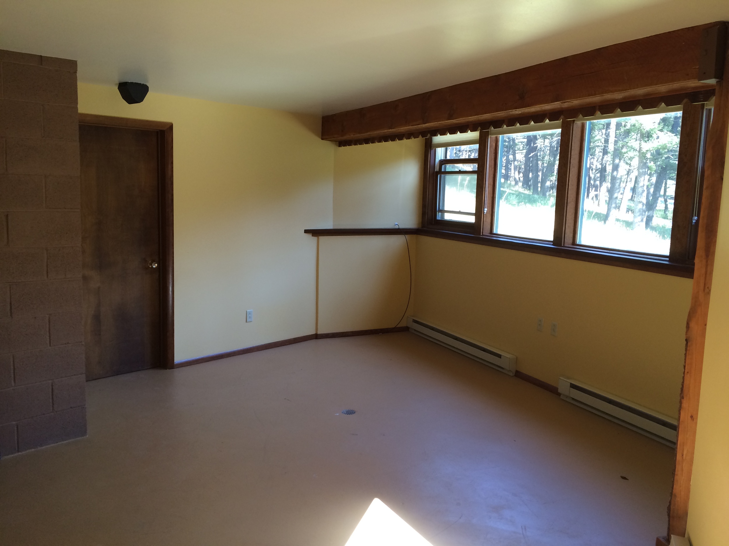  Family room/Extra bedroom 