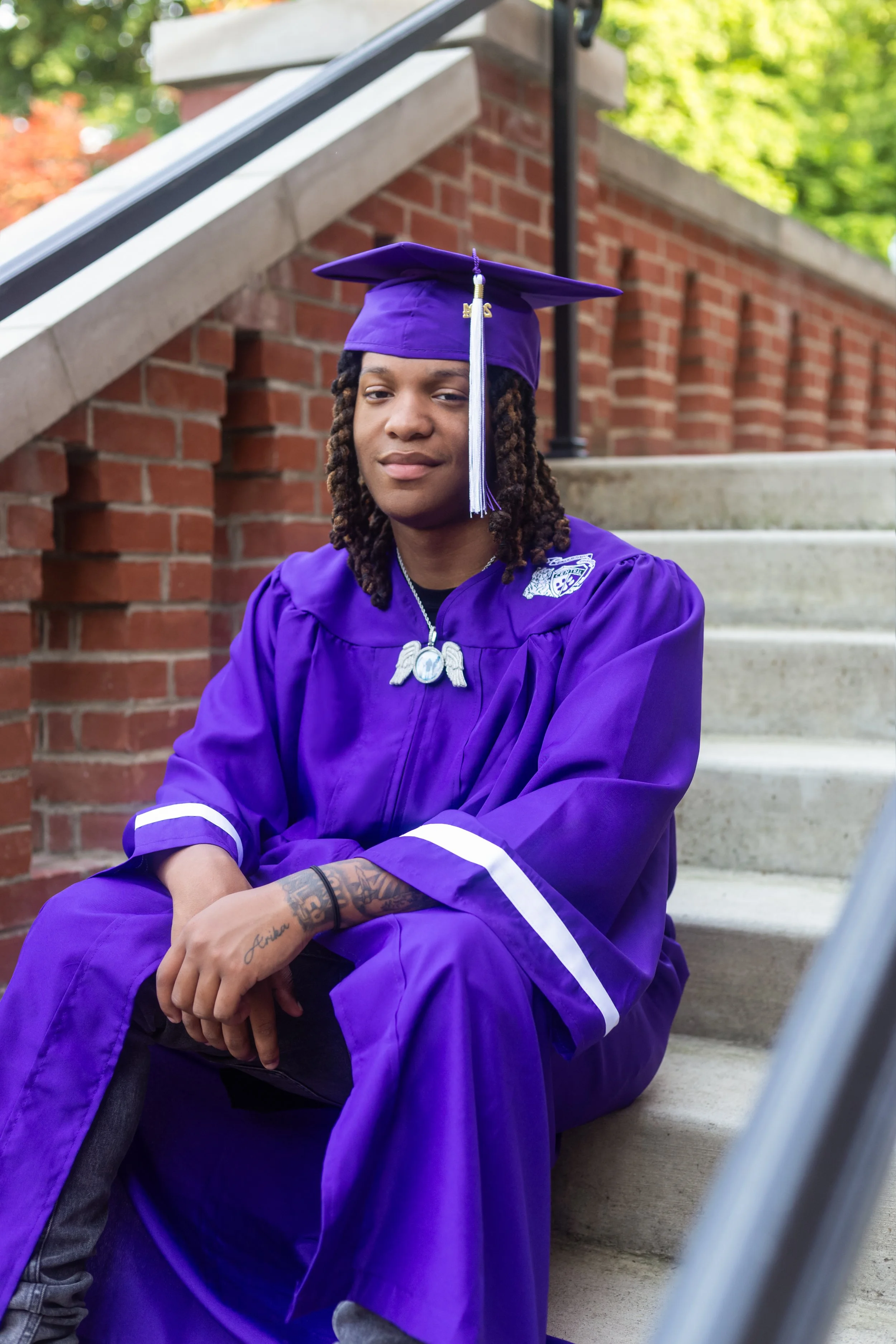 AaronDSeniorPortraits-1234.jpg