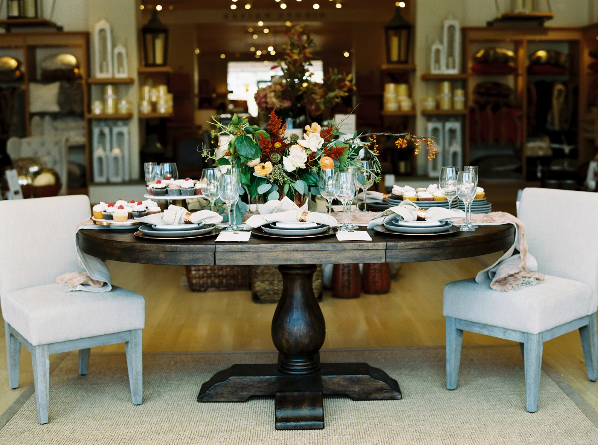 wedding registry tips_pottery barn_thanksgiving tablescape.jpg