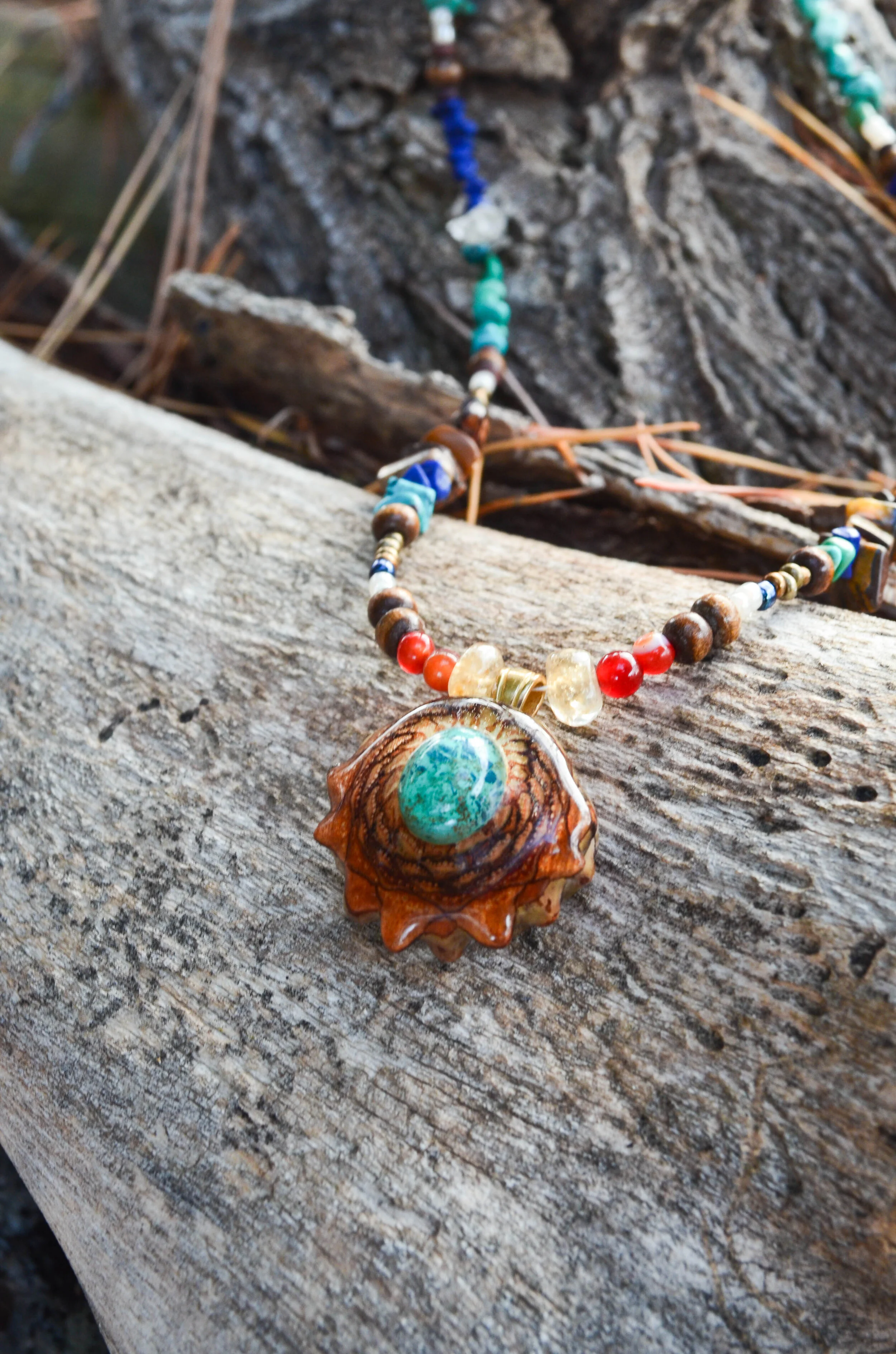 JacquelynSommer_PineHeartNecklace-19.jpg