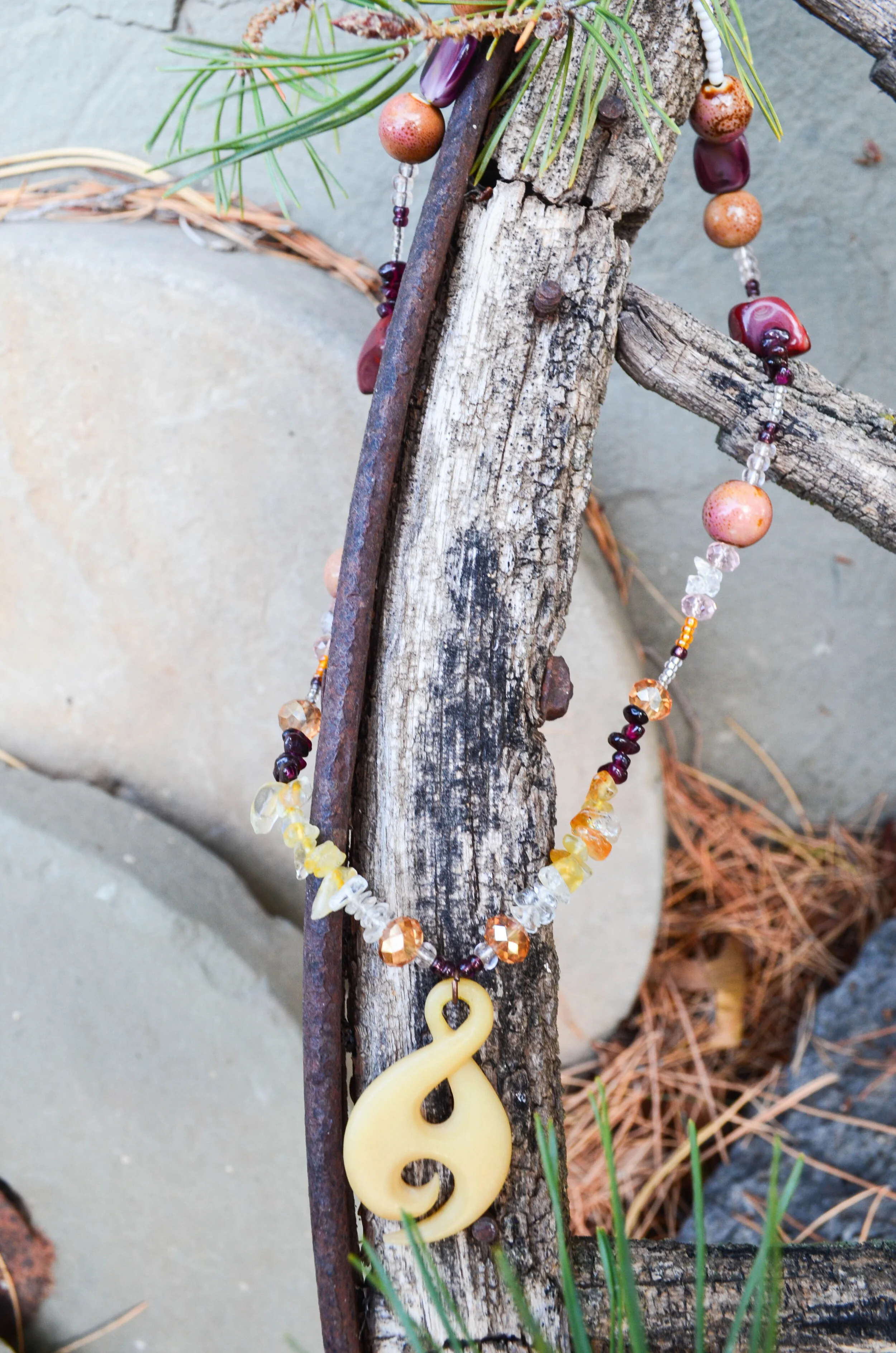 JacquelynSommer_InfinityNecklace-14.jpg