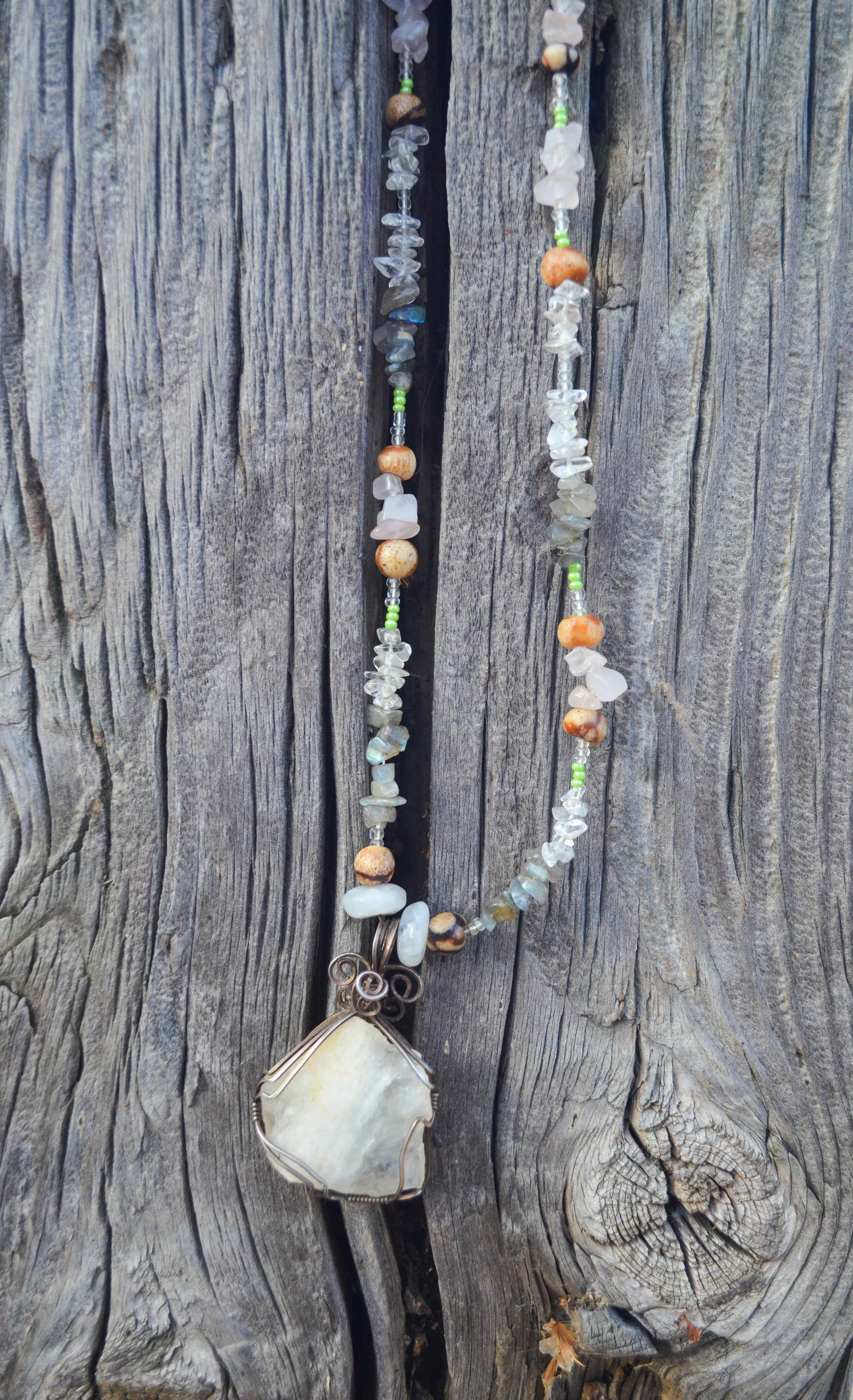 JacquelynSommer_CrystalMountainNecklace-2.jpg