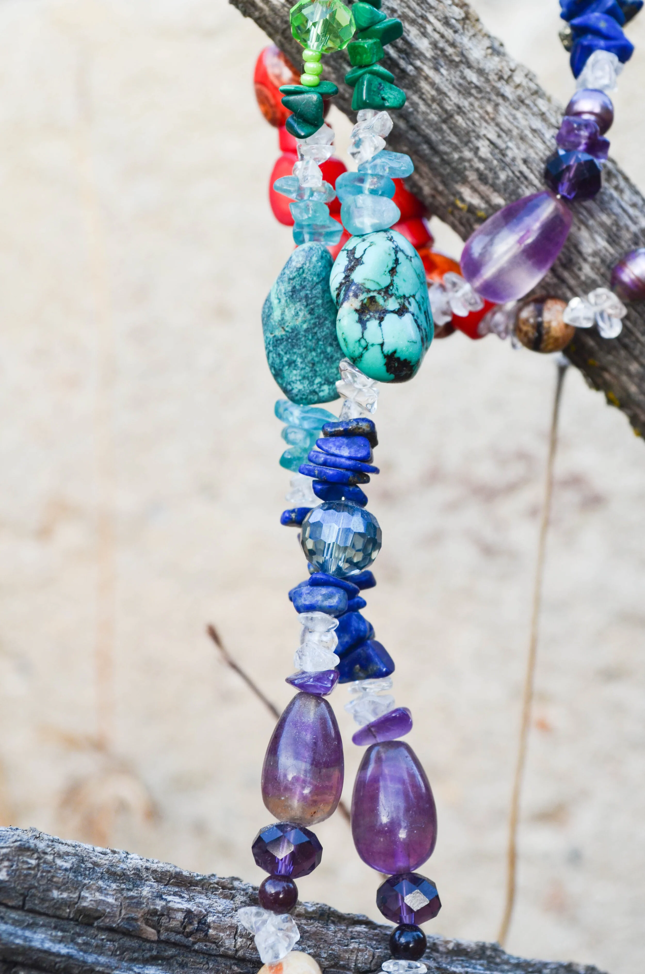 JacquelynSommer_KeeperofColorsNecklace-19.jpg