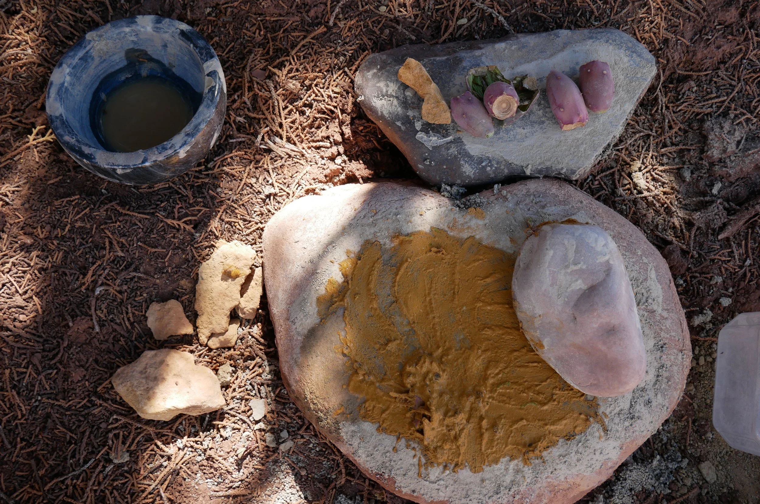 rock.grind.yellow.jpg