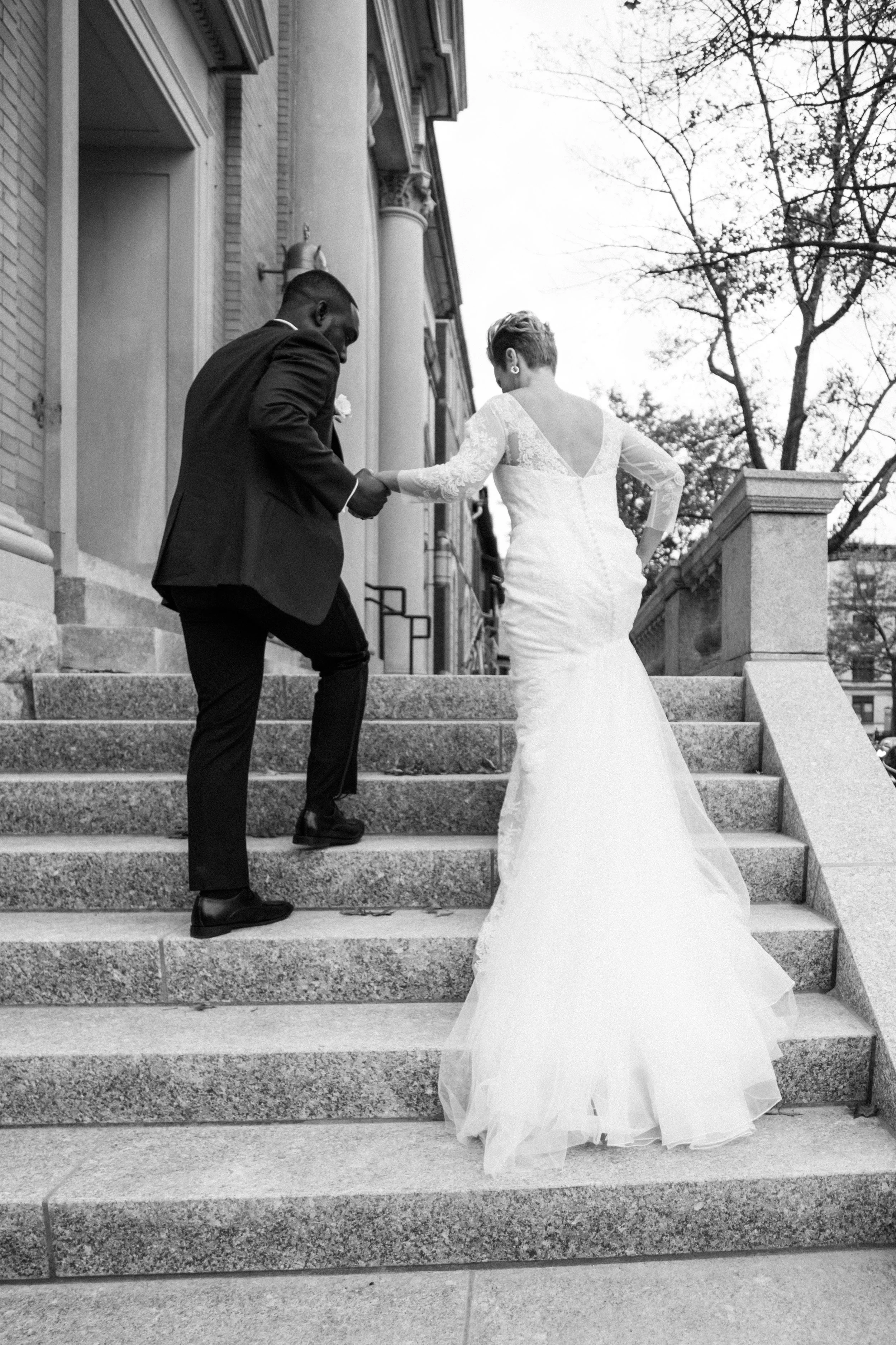 Mr and Mrs Deroy-250.jpg