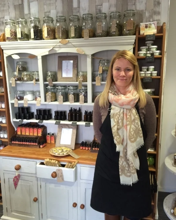 We love working with the bear hugs team. Bear hugs is an amazing local start up business who are super friendly, they work tirelessly to bring smiles and bear hugs to people in need everyday. We are honoured to be one of their local suppliers and we love working with their amazing team. - Megan, Sheffield Skincare Company