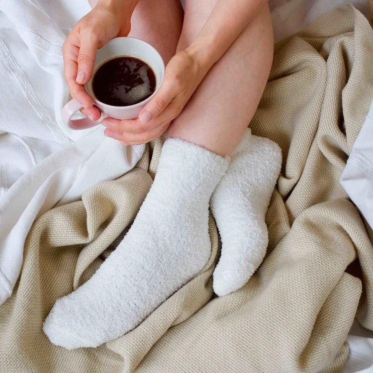 cosy+socks+fleece+bearhugs+gifts+send+a+hug+in+a+box+thinking+of+you+gift+to+a+friend.jpg