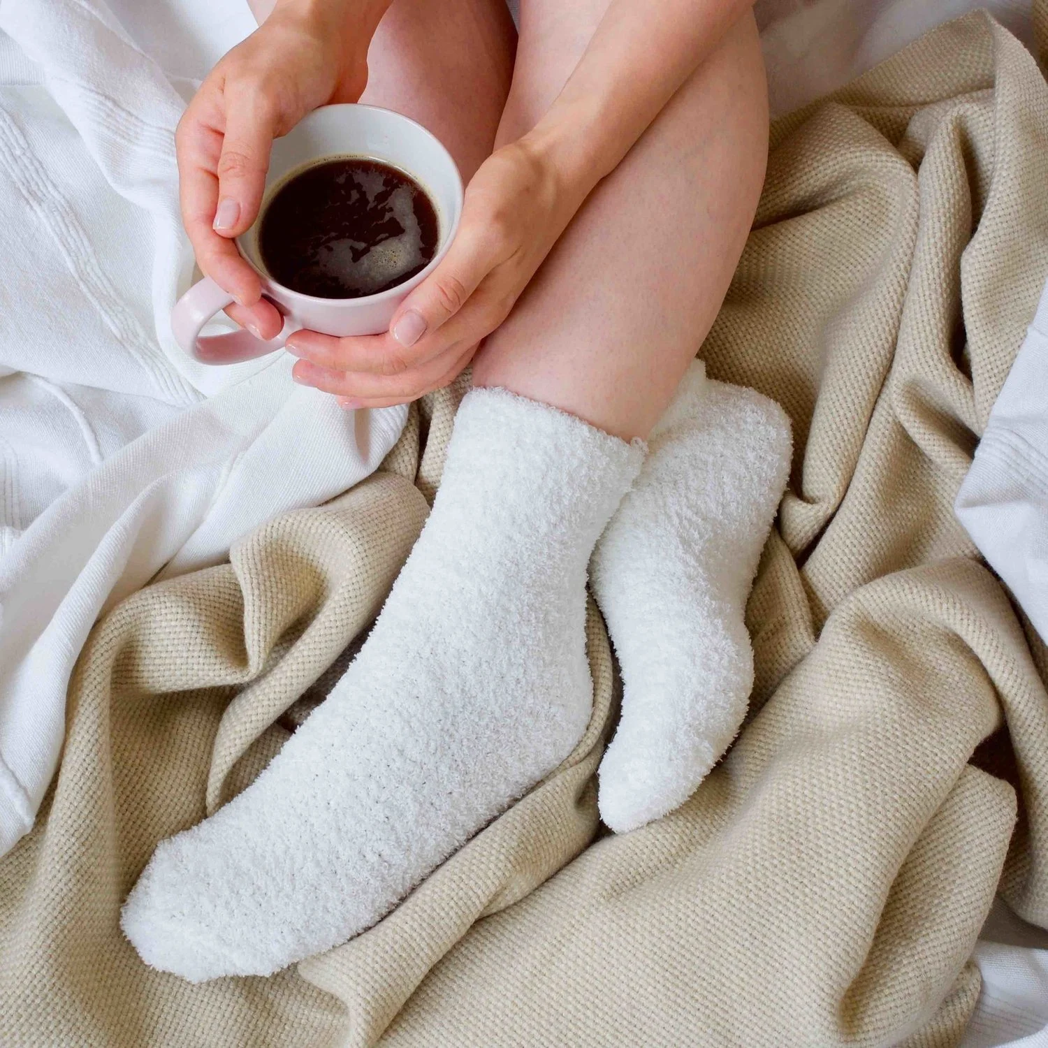 cosy+socks+fleece+bearhugs+gifts+send+a+hug+in+a+box+thinking+of+you+gift+to+a+friend.jpg