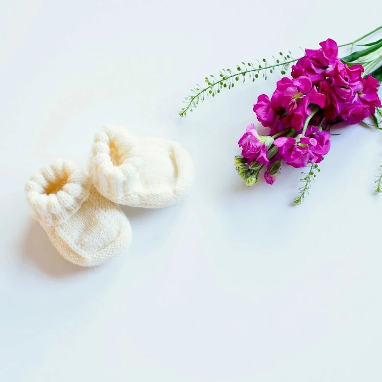 cream+baby+booties+little+knitted+wares+bearhugs+new+baby+babyshower+gift.jpg
