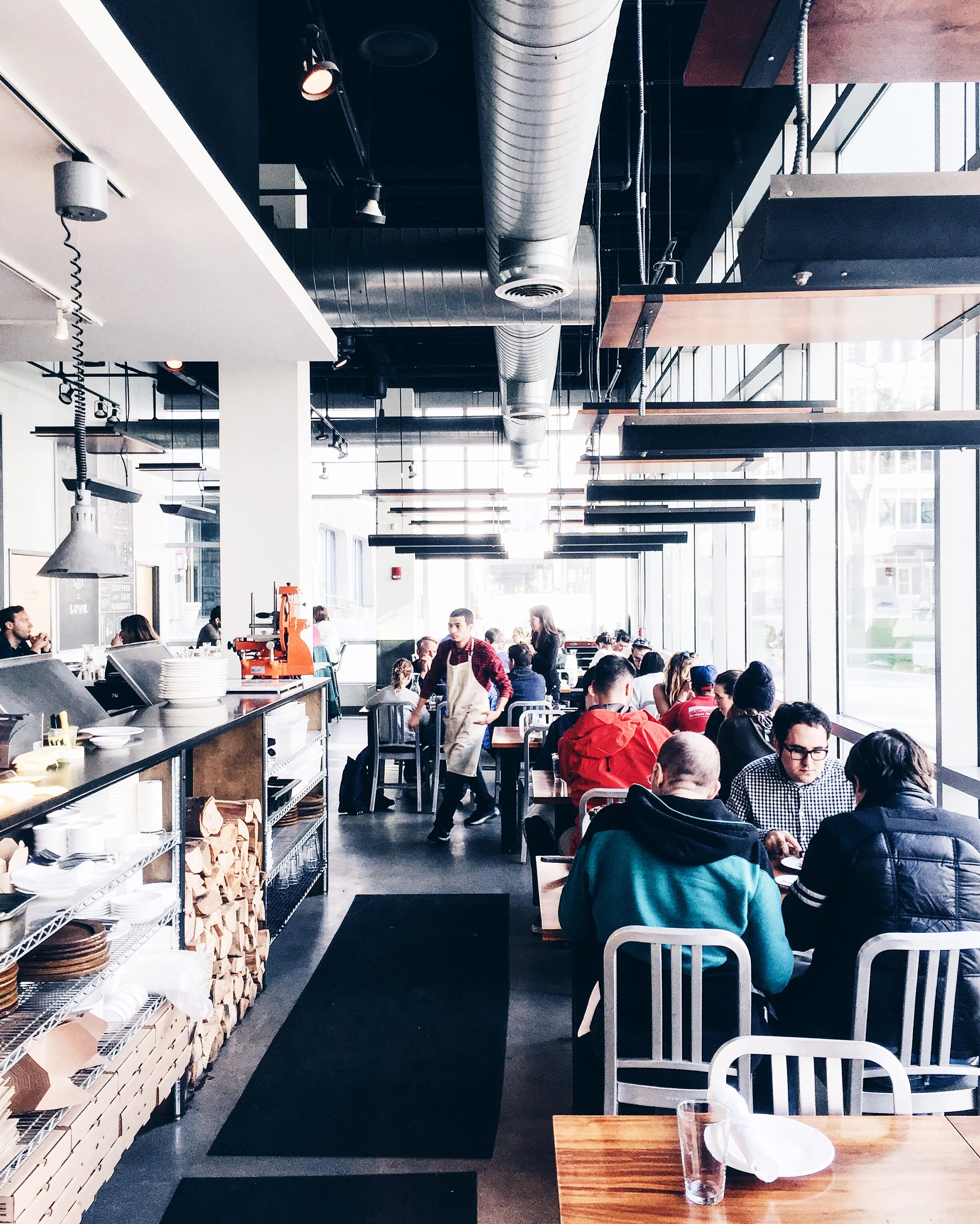 Cafe, bakery and pizza @ Area Four