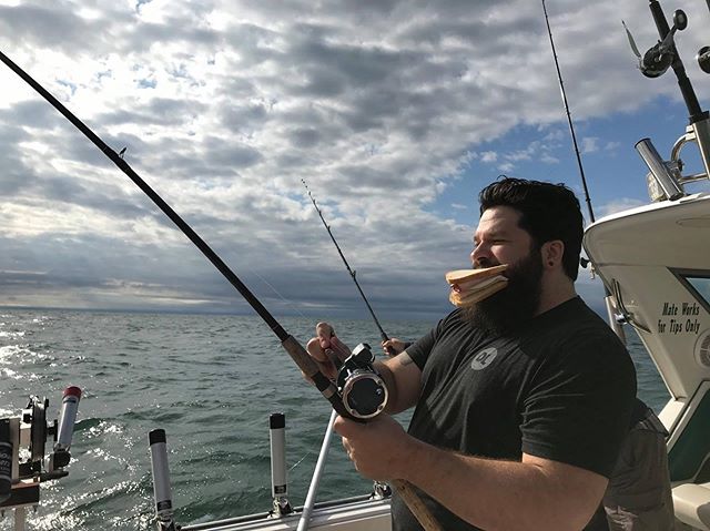 7/20/17 Tom&rsquo;s got skills
.
.
.
.
.
#lescheneauxislands #fishmichigan #puremichigan #fishing #michiganfishing #troutfishing #fishon #michigan #thetugisthedrug #catchandrelease #fish #tightlines #kingsalmon #salmonfishing #atlanticsalmon #laketro