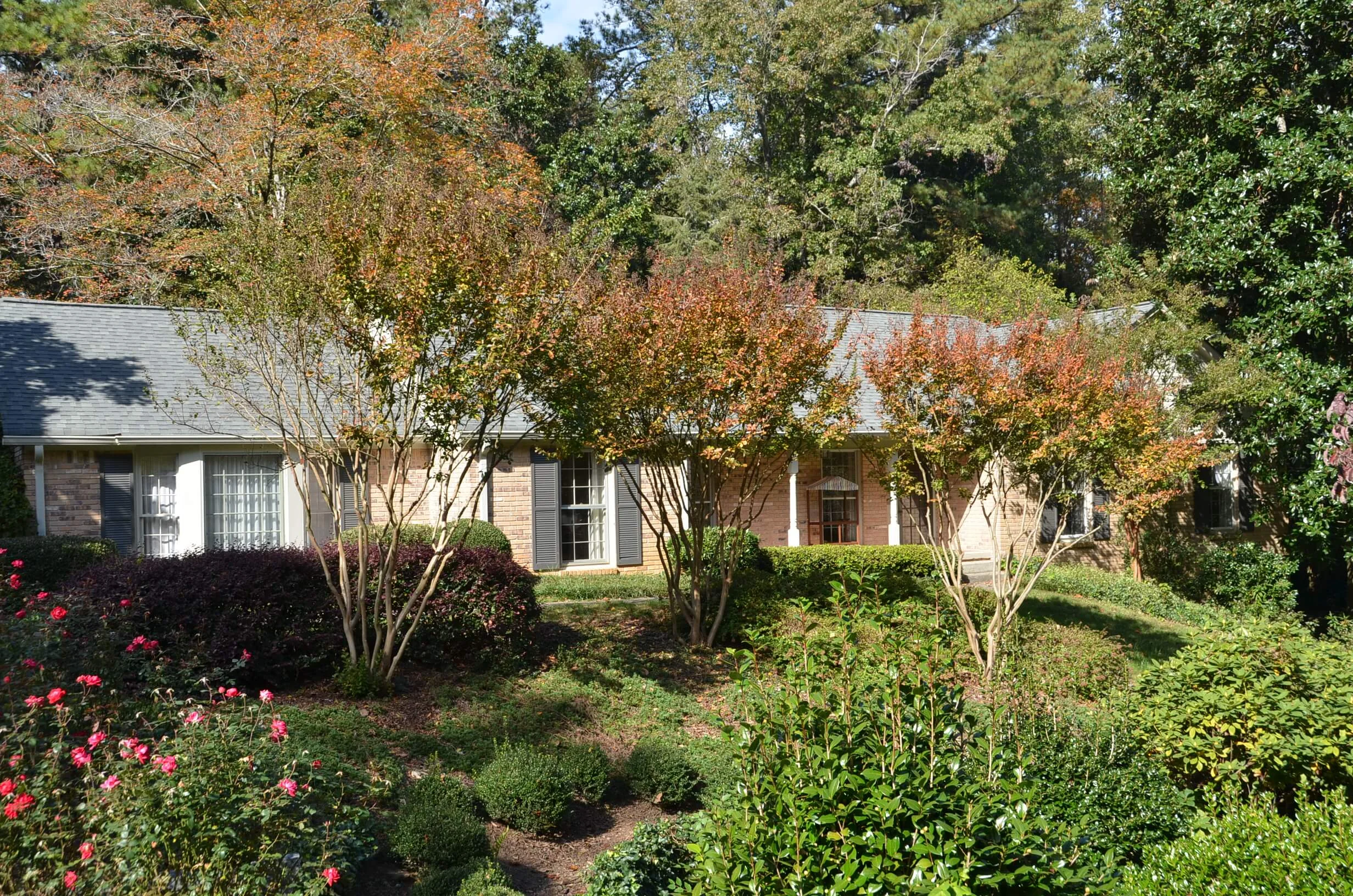 6190RiverShoreParkway.jpg