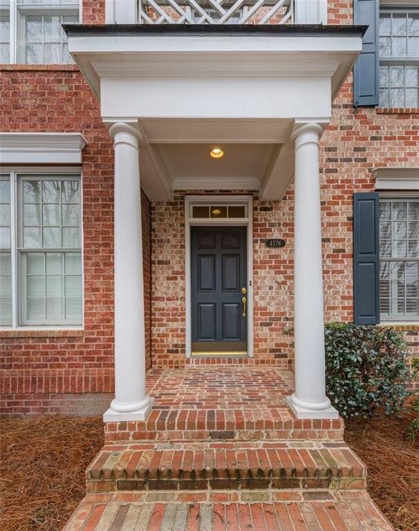 Happy Clients: Olde Ivy | Vinings