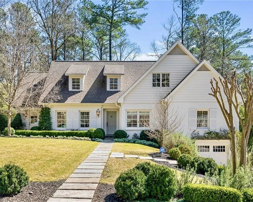 Buckhead Neighborhood Guide: Castlewood