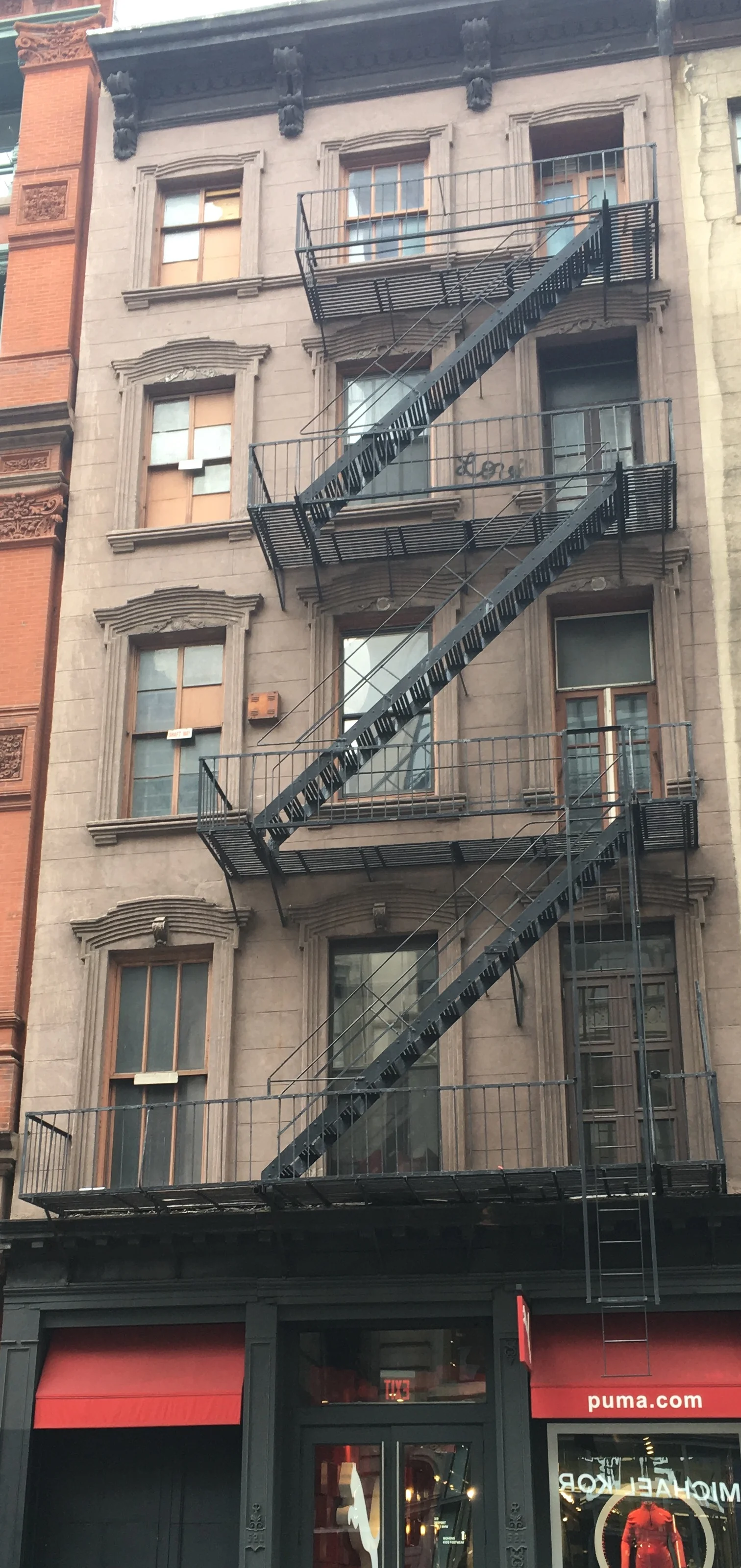 521Broadway1.JPG