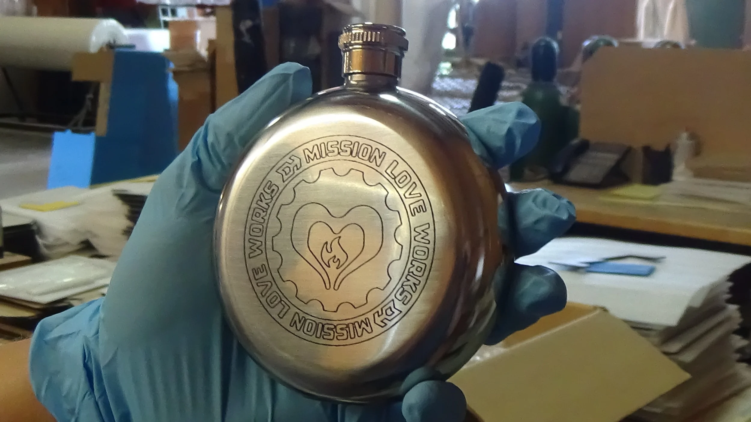 Laser_Engraved_Flask.JPG
