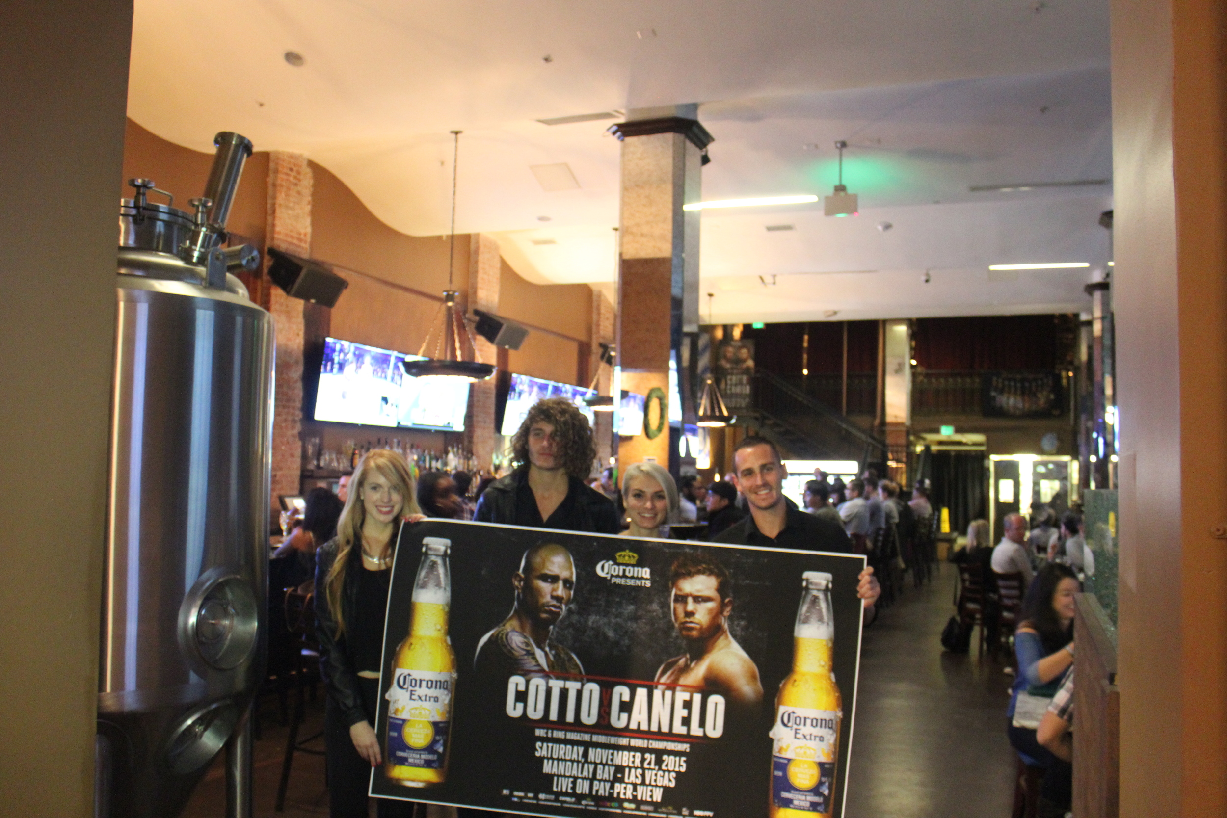 Championship Boxing Cotto v Canelo