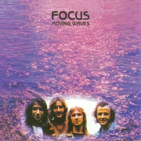 Focus – Moving Waves