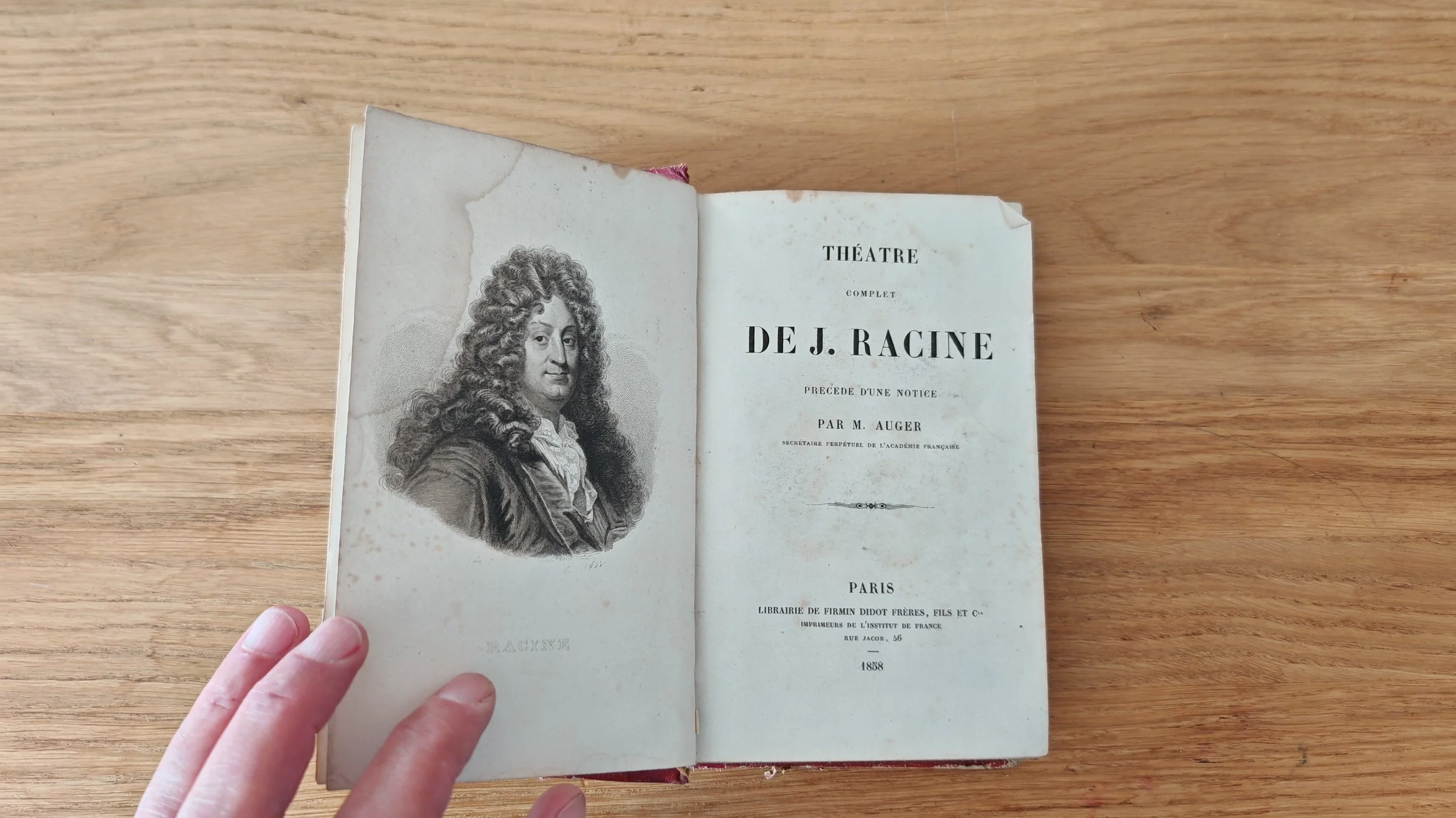 LIVRE THEATRE DE JEAN RACINE.jpg