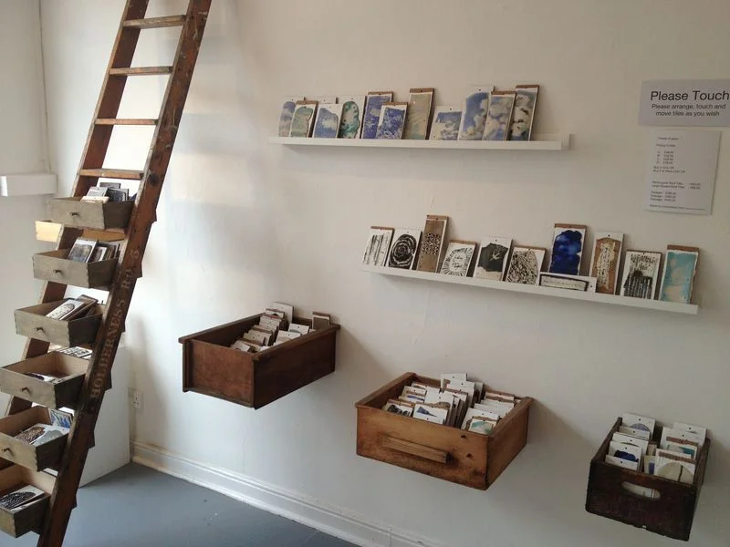 Main Gallery - Tiniest of gaps