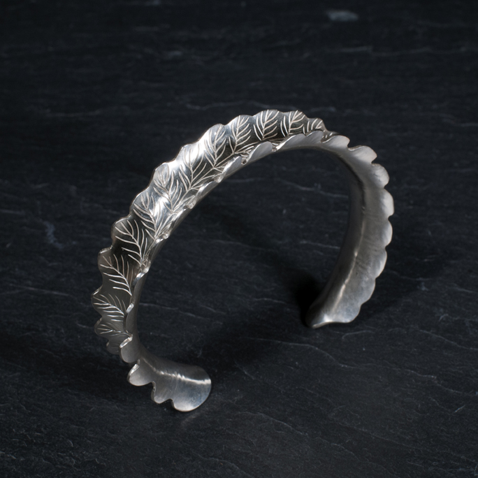 bracelet-1.jpg