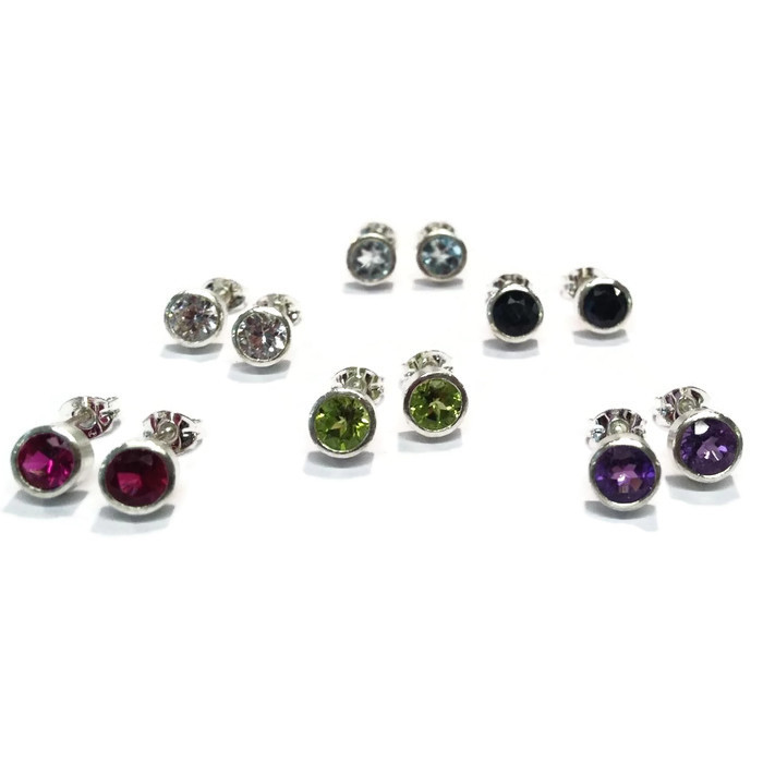 studs various stones £84
