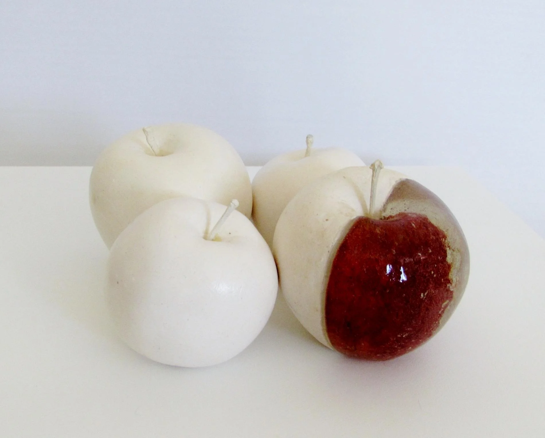 Fumi The+Apple+Detail.jpg